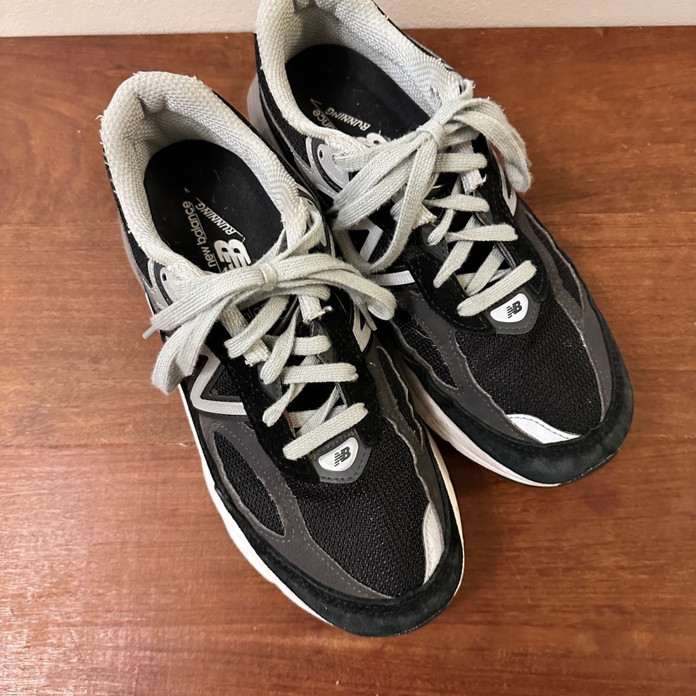 Women’s New Balance Black and White 990 Athletic Shoes